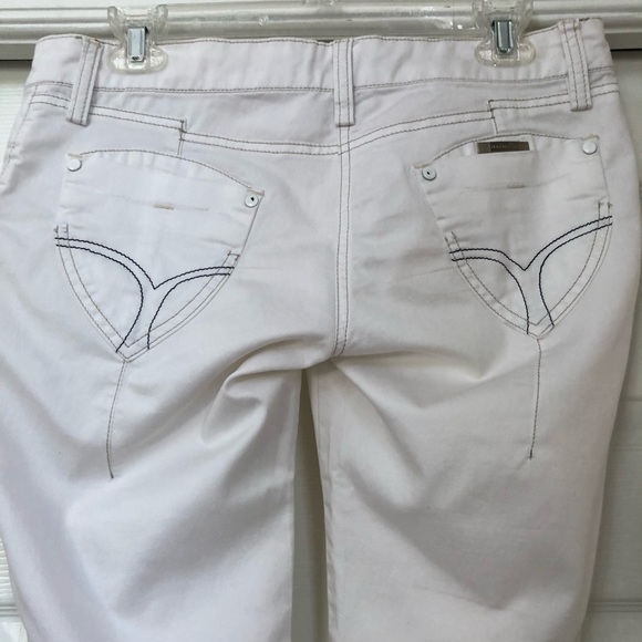Matmazel European Designer White Capri Jean Pants - Picture 13 of 16